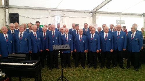 kingston-show-group-3